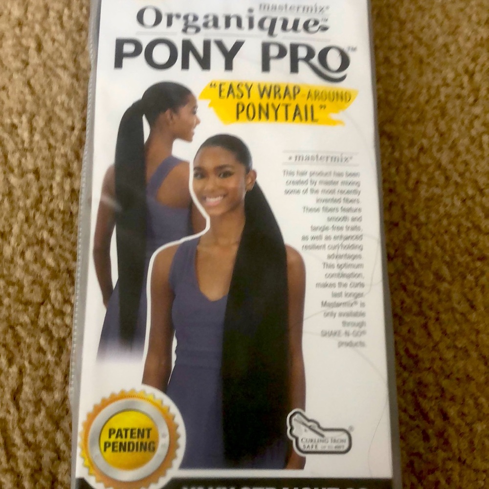 NWT Yaky Straight 32” Easy Wrap-around Ponytail 1B